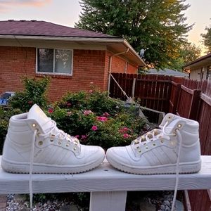 Adidas Top Ten Size 5